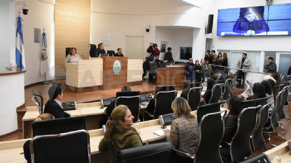 El Concejo Municipal de Rosario, lugar elegido para discutir la ley de humedales.