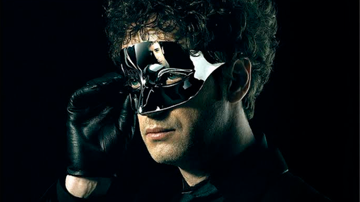 Fuerza Natural, el último disco de Gustavo Cerati, refleja su legado junto a su hijo Benito, combinando psicodelia y rock en un álbum premonitorio y emotivo. Fuerza Natural, el último disco de Gustavo Cerati, refleja su legado junto a su hijo Benito, combinando psicodelia y rock en un álbum premonitorio y emotivo.