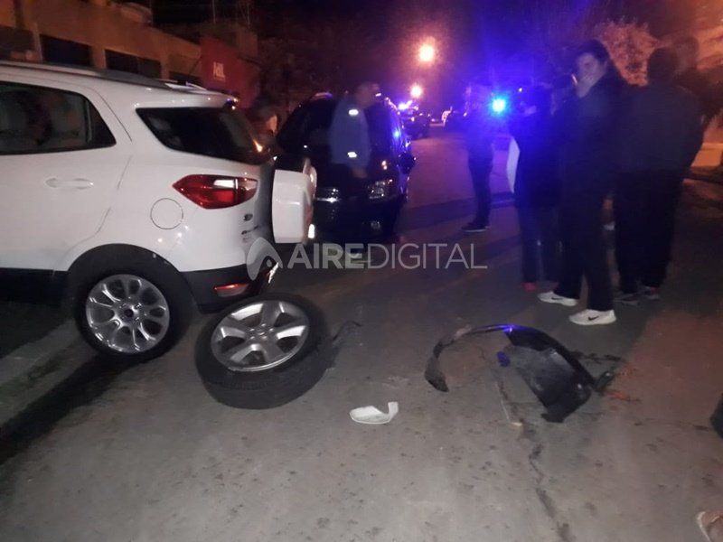 Un conductor alcoholizado chocó varios vehículos en barrio María Selva y fue arrestado