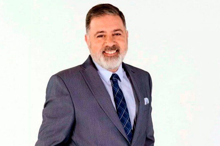 Fabián Doman se vacunó en Miami.