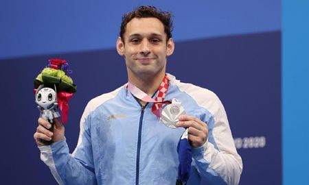 Fernando Carlomagno marcó un récord y se quedó con la medalla plateada en natación de los Juegos Paralímpicos de Tokio. Fernando Carlomagno marcó un récord y se quedó con la medalla plateada en natación de los Juegos Paralímpicos de Tokio.