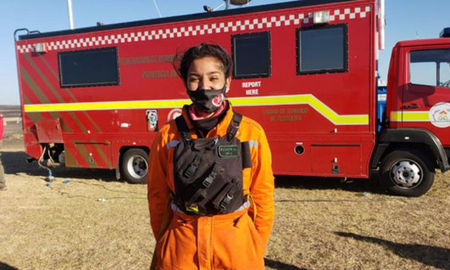 Combatió los incendios de Córdoba durante 12 horas y fue a rendir un examen Combatió los incendios de Córdoba durante 12 horas y fue a rendir un examen