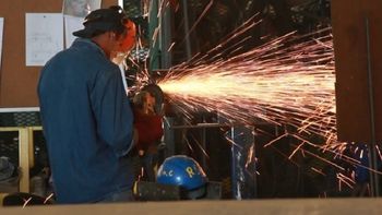 En los últimos tres años se crearon más de 37.000 puestos de trabajo registrados en el sector privado