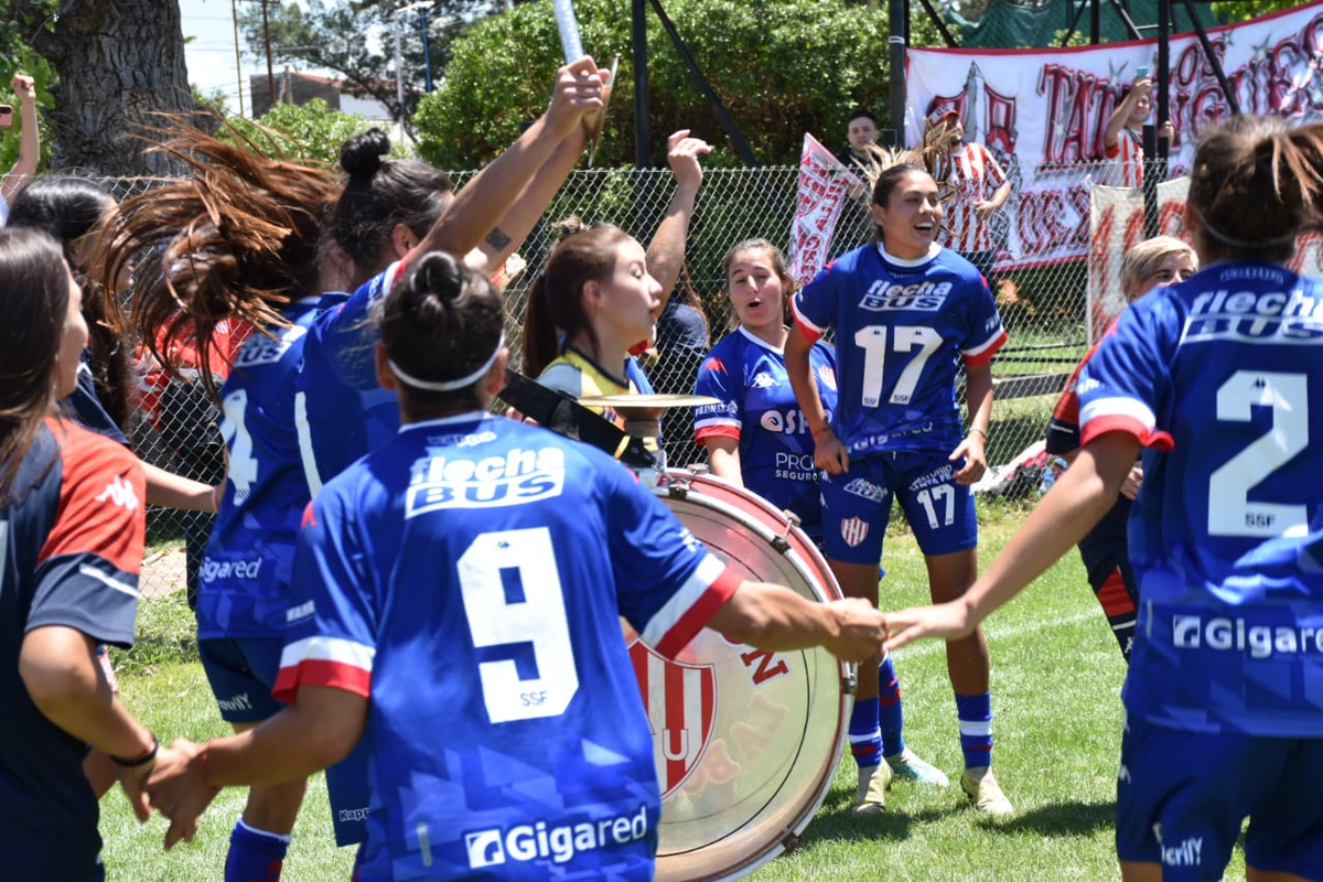 Unión salió campeón del torneo Clausura femenino de AFA. Unión salió campeón del torneo Clausura femenino de AFA.