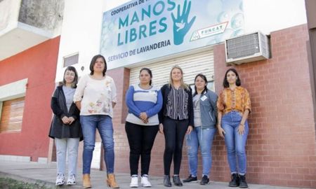 La cooperativa Manos Libres está conformada por diez integrantes. La cooperativa Manos Libres está conformada por diez integrantes.