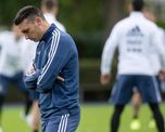 Lionel Scaloni define la lista de 23 jugadores final para jugar la Copa América Argentina-Colombia. Lionel Scaloni define la lista de 23 jugadores final para jugar la Copa América Argentina-Colombia.
