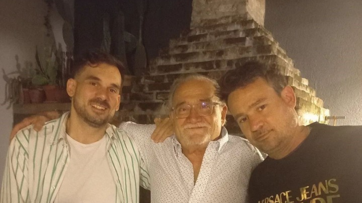 Chano y Bambi junto a Oscar Ottonello, el esposo de Marina Charpentier. Chano y Bambi junto a Oscar Ottonello, el esposo de Marina Charpentier.