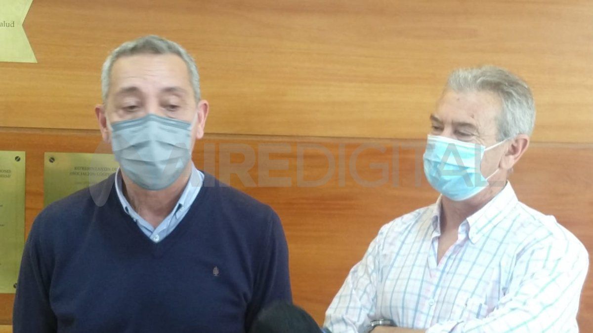 el secretario de Salud, Jorge Prieto, habló con AIRE este lunes y confirmó que los casos confirmados en Santa Fe, que vinieron de Estados Unidos, ya cumplieron el alta epidemiológica.