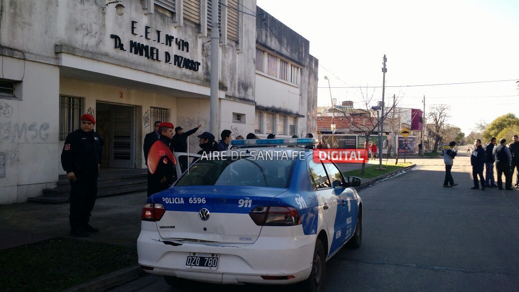 Amenazas de bomba: evalúan que padres afronten costos de los operativos