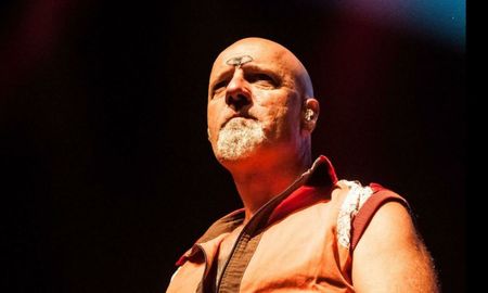 Gustavo Cordera no se presentará en Paraná.