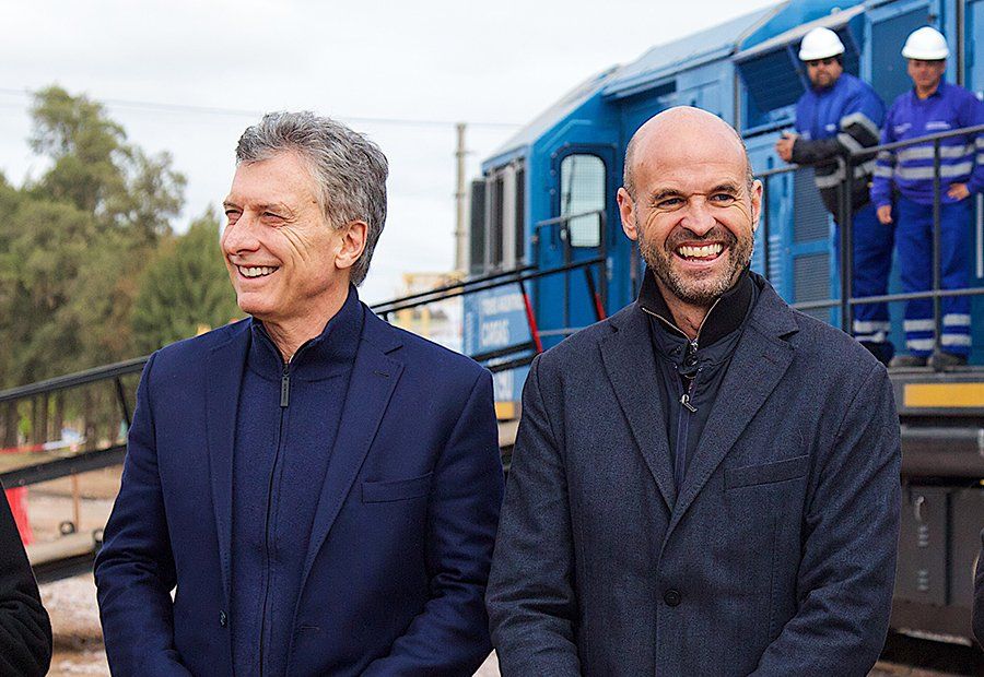 Macri viaja a Santa Fe para anunciar la renovación de vías del tren Belgrano Cargas
