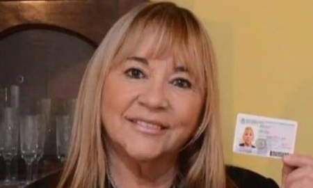 Fue enfermera en Malvinas, tardó once años en ser reconocida como excombatiente y ahora recibió su DNI como heroína Fue enfermera en Malvinas, tardó once años en ser reconocida como excombatiente y ahora recibió su DNI como heroína