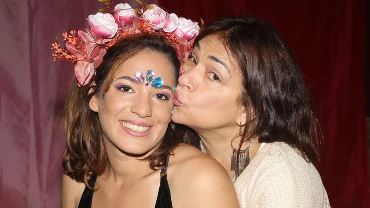 Agostina Alarcón y Claribel Medina.