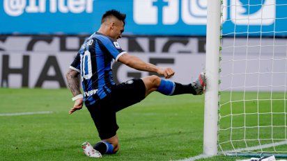 En una tarde para olvidar, Lautaro Martínez erró un penal e Inter perdió por la Serie A
