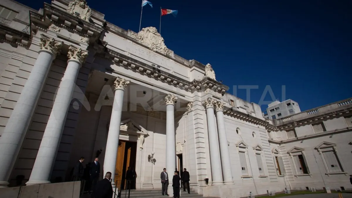 Los presidentes de los bloques opositores en la Legislatura enviaron una nota al ministro Agosto, en la que exigieron que se envíe a Diputados y al Senado el convenio firmado con el Estado Nacional respecto al cobro de la deuda por deducción de fondos coparticipables.