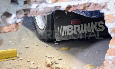 Se presume que los boqueteros iban por los camiones y se encontraron con las bolsas en la oficina Se presume que los boqueteros iban por los camiones y se encontraron con las bolsas en la oficina