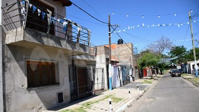 Así es la casa en la que creció Lionel Messi en Rosario: bien de barrio