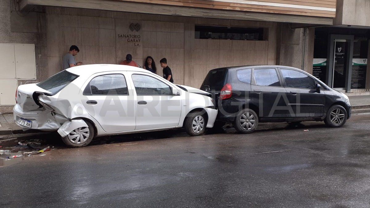 Dejaron los autos estacionados en el macrocentro