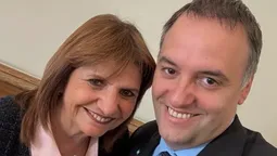 altText(Patricia Bullrich, sobre Manuel Adorni: 