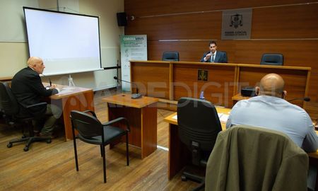 La resolución fue dictada en una audiencia que tuvo lugar en tribunales. La resolución fue dictada en una audiencia que tuvo lugar en tribunales.