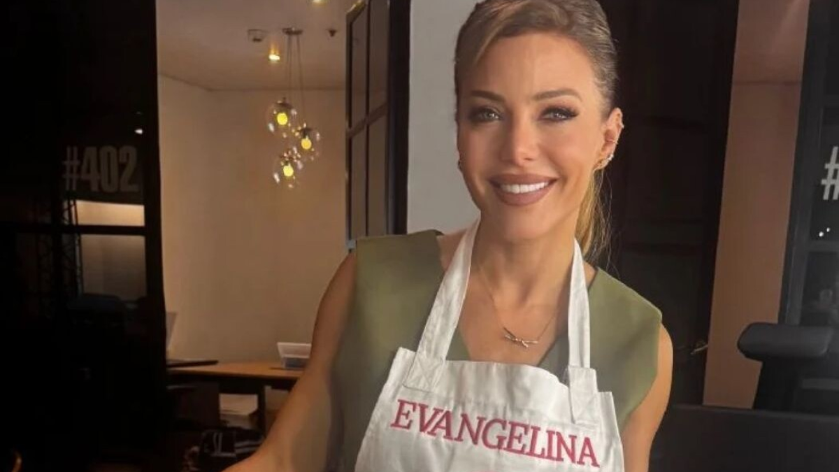 La modelo que no consume ni tampoco cocina carne presentó ante el jurado una original receta.