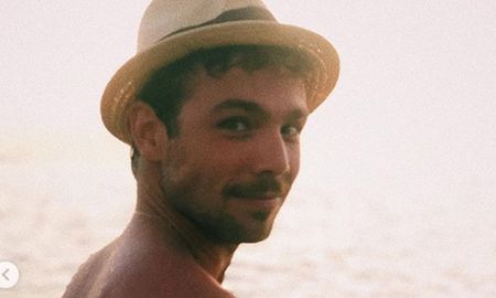 carlos cuevas sorprende con un desnudo en el spin-off merli: sapere aude carlos cuevas sorprende con un desnudo en el spin-off merli: sapere aude