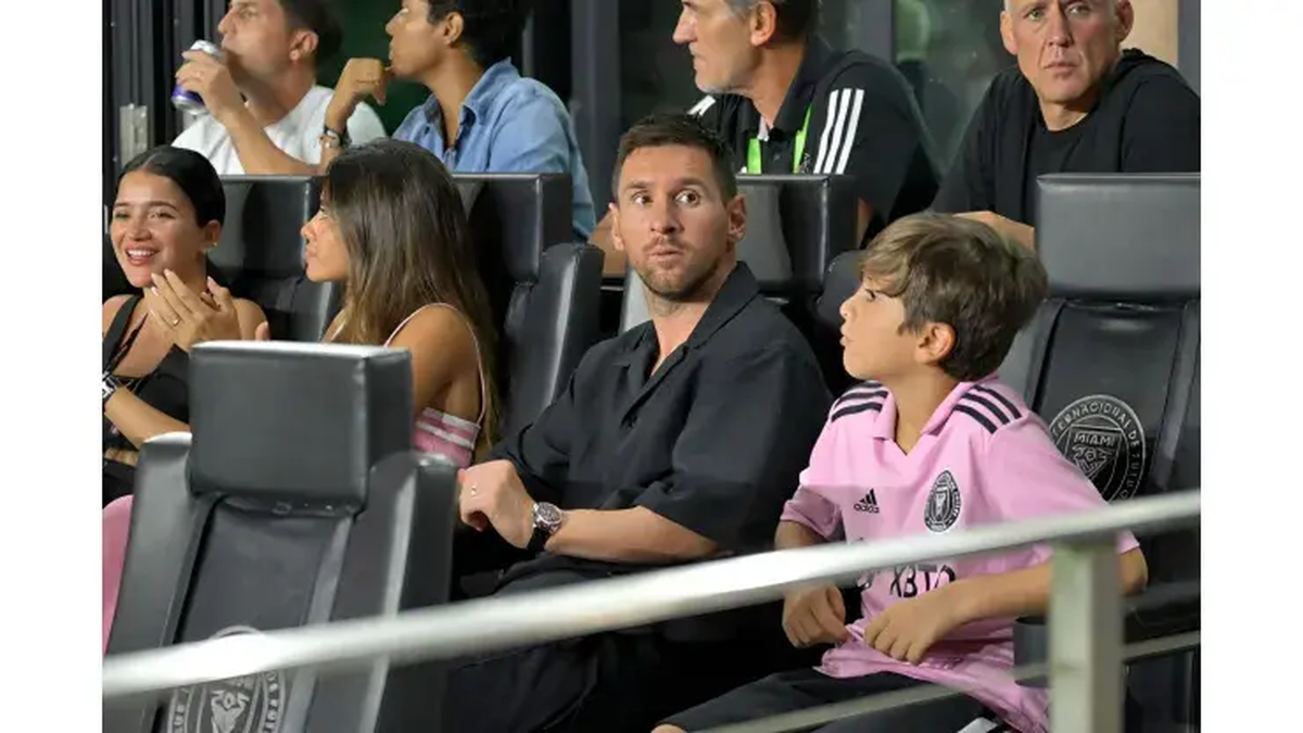 Tata Martino le puso todavía más misterio al regreso de Lionel Messi. Tata Martino le puso todavía más misterio al regreso de Lionel Messi.