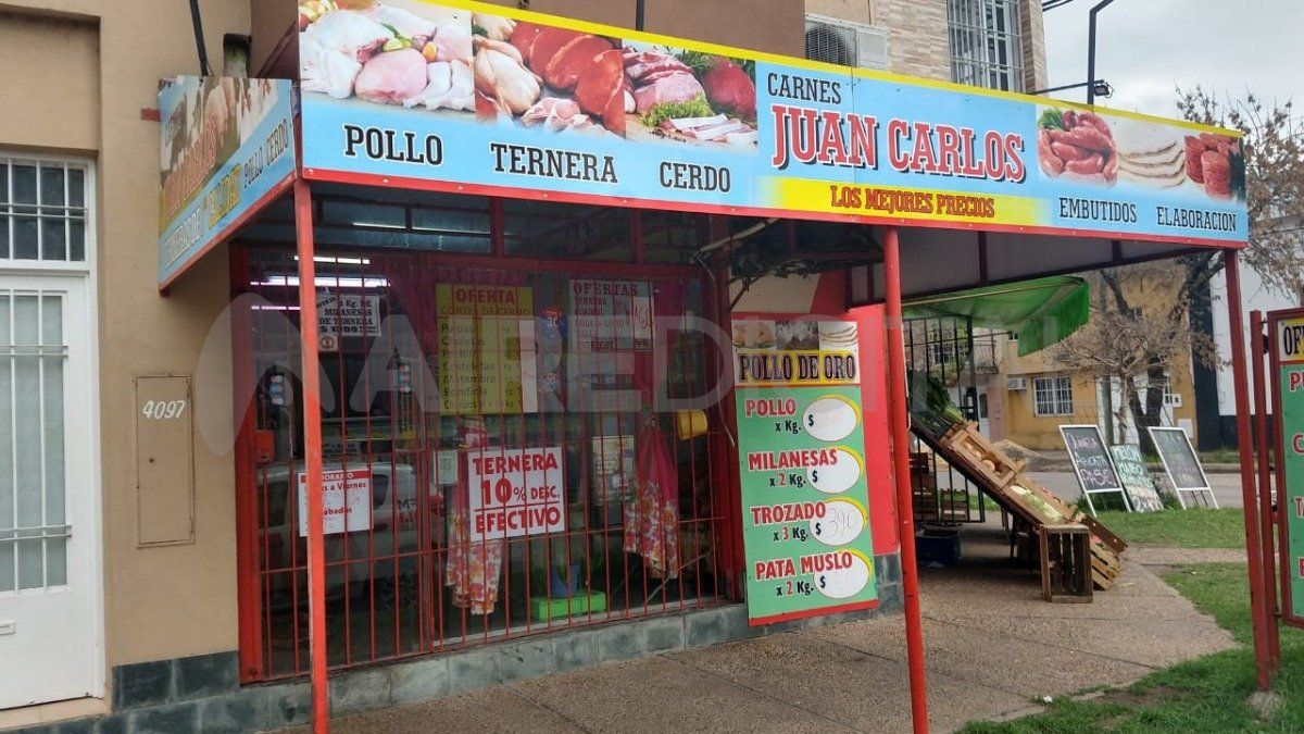 Las Heras y Juan del Campillo: la esquina donde est&aacute; la carnicer&iacute;a de Juan Carlos. En ese lugar el martes lo asaltaron, lo golpearon y lo patearon para robarle.