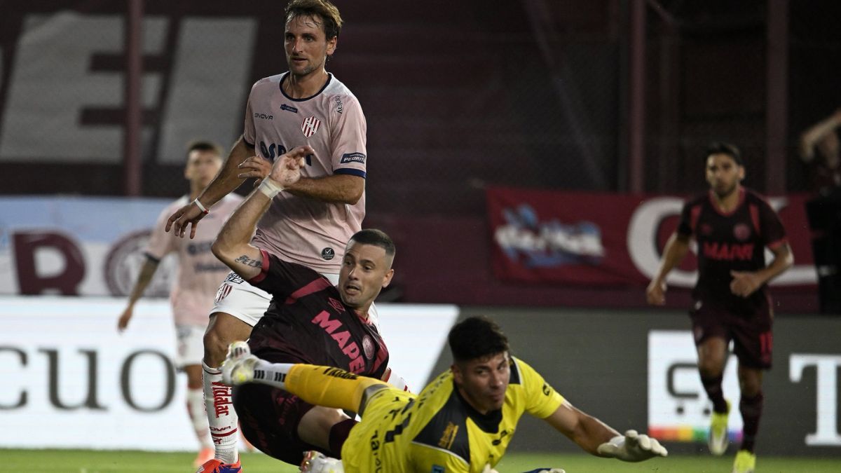 Lanús mostró jerarquía en un partido parejo y le ganó 2 a 1 a Unión en el Néstor Díaz Pérez.