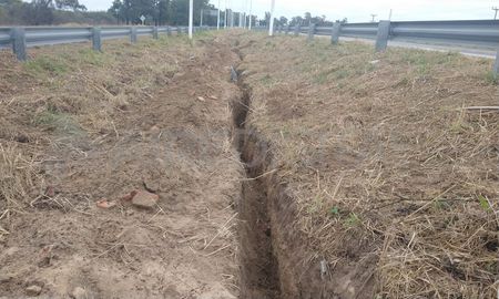El impactante robo se perpetró sobre el cantero central de la Ruta Nacional 168. El impactante robo se perpetró sobre el cantero central de la Ruta Nacional 168.