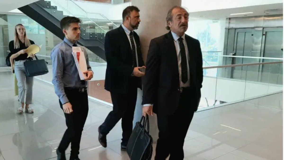 Degumois en los tribunales de Reconquista, tras la imputación en su contra por abuso sexual infantil Degumois en los tribunales de Reconquista, tras la imputación en su contra por abuso sexual infantil