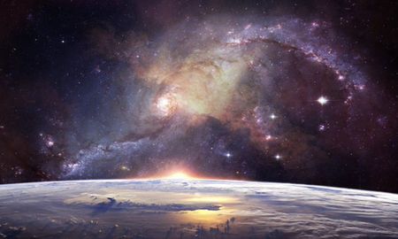 Astrónomos descubrieron enorme muro de galaxias ocultas detrás de la Vía Láctea. Astrónomos descubrieron enorme muro de galaxias ocultas detrás de la Vía Láctea.
