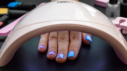 Una investigación reveló que una herramienta usada para hacer manicuras puede dañar el ADN y causar mutaciones cancerígenas