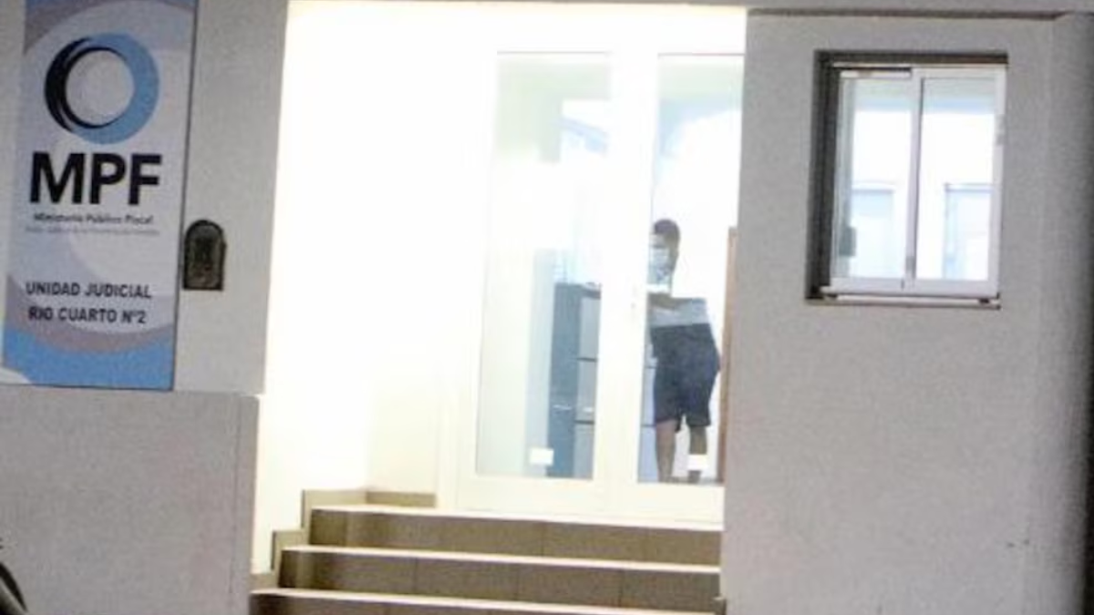 La acusada fue detenida la misma noche del crimen y posteriormente sometida a pericias psiquiátricas. La acusada fue detenida la misma noche del crimen y posteriormente sometida a pericias psiquiátricas.