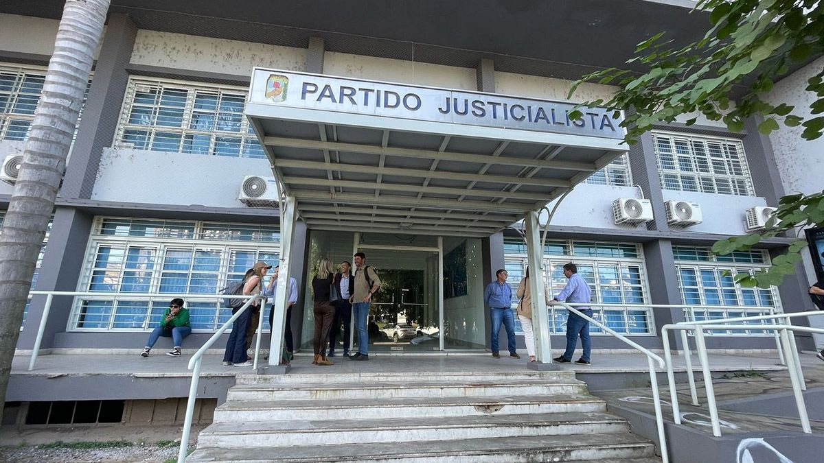 La concentración será en la explanada de la sede del PJ en Crespo 2358.