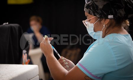 Aire de Santa Fe | Vacunacion coronavirus adultos 2022 _MG_5339_MTH_1200.jpg
