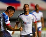 Bahía goleó a Guabirá y se subió a la cima del Grupo B de la Copa Sudamericana.