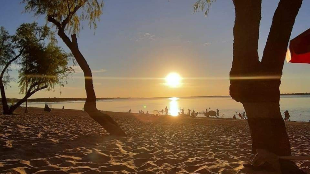 Villa Urquiza reúne río, descanso y uno de los balnearios más elegidos del litoral. Villa Urquiza reúne río, descanso y uno de los balnearios más elegidos del litoral.