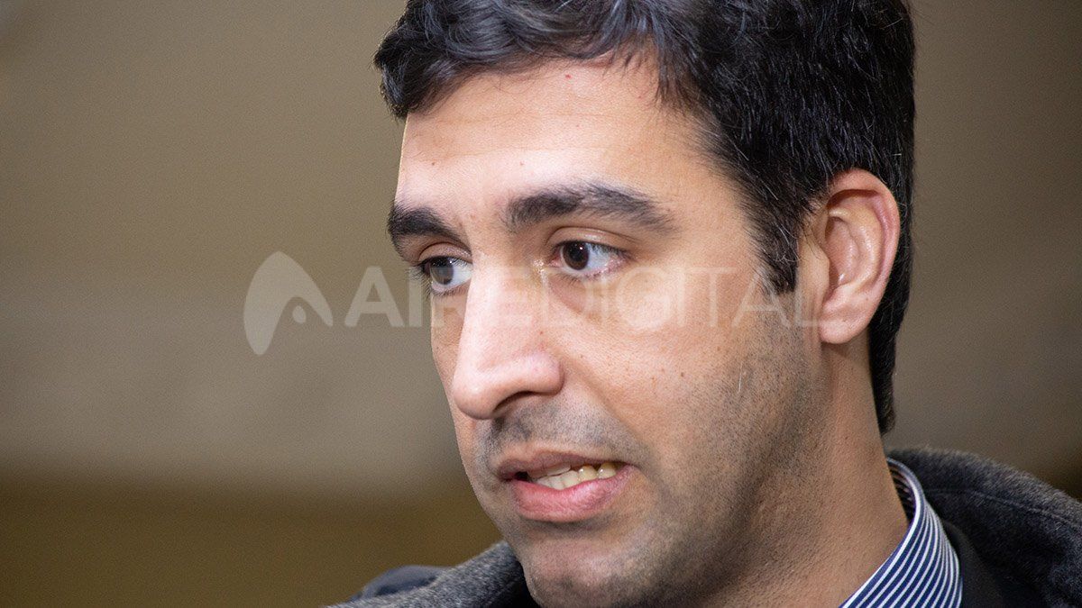 El fiscal Mart&iacute;n Torrs present&oacute; la acusaci&oacute;n y solicit&oacute; la pr&oacute;rroga de la prisi&oacute;n preventiva de los cinco imputados