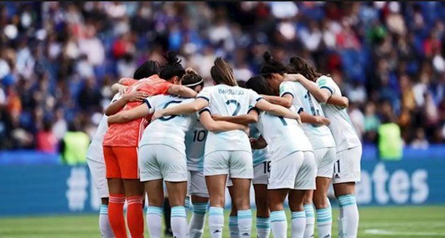 El detalle único en las camisetas de la selección argentina femenina