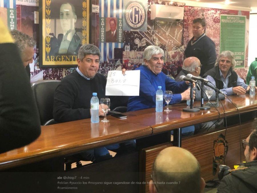 Camioneros acordó 25% de aumento, pero igual para el lunes