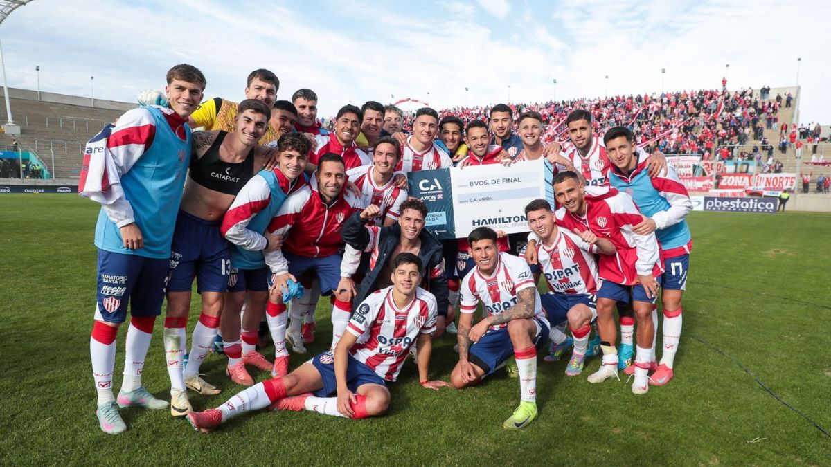 Unión ya está en octavos de la Copa Argentina y ahora espera conocer a su rival.