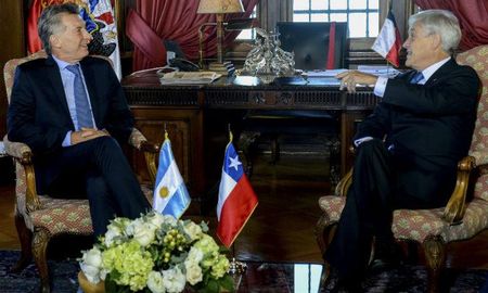 sebastian pinera inicia su primera gira internacional en argentina sebastian pinera inicia su primera gira internacional en argentina
