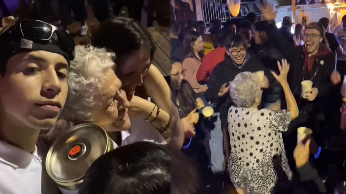 Una abuela salió de fiesta con su nieto