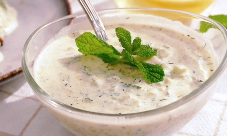 MasterChef: cómo hacer una deliciosa salsa de yogurt para acompañar todos tus platos MasterChef: cómo hacer una deliciosa salsa de yogurt para acompañar todos tus platos