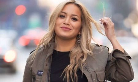 karina la princesita y un escote asesino que dio que hablar: ¿se opero las lolas? karina la princesita y un escote asesino que dio que hablar: ¿se opero las lolas?
