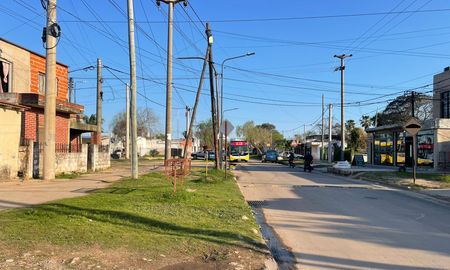Los vecinos de Alto Verde están preocupado por el estado de las calles. Los vecinos de Alto Verde están preocupado por el estado de las calles.