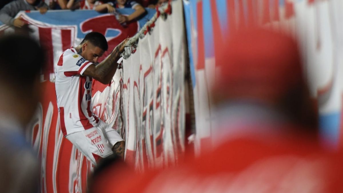 Colazo marcó el camino de una goleada que completó Estigarribia: los delanteros de Unión estuvieron activos en el 3 a 0 ante el Halcón.