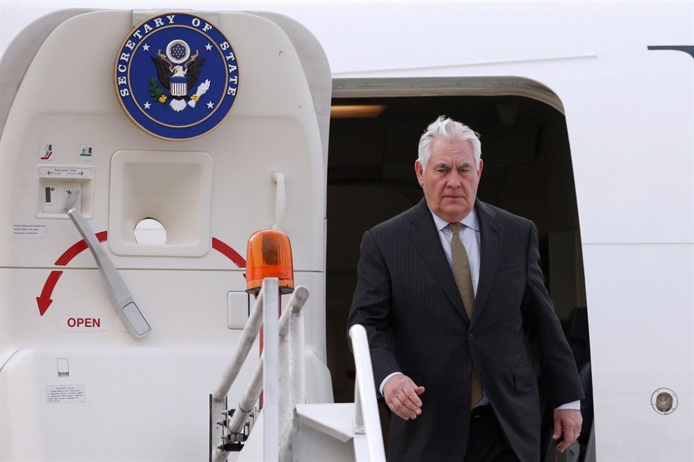 Rex Tillerson llegó a Bariloche y el lunes se reunirá con Mauricio Macri en Olivos