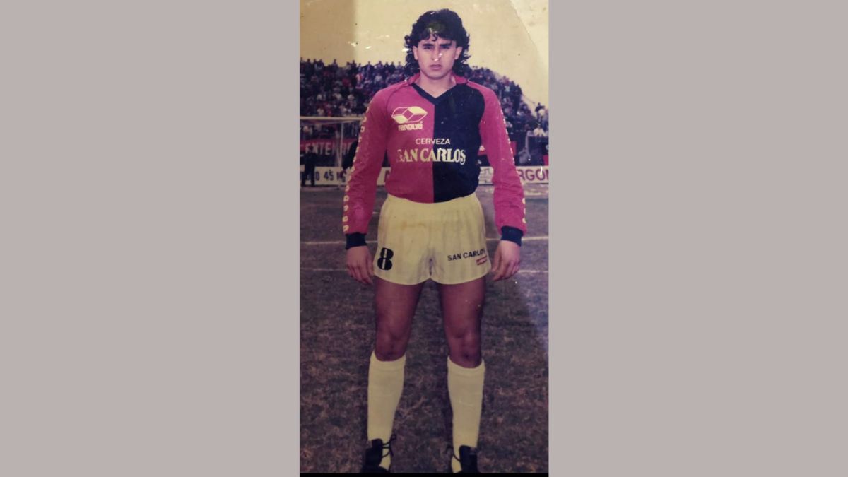 Marcelo "Tato" Enrique, que jug&oacute; en Col&oacute;n&nbsp;entre&nbsp;1990 y 1994. Foto: Gentileza Marcelo Enrique.